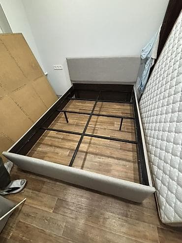 Офис эмереги: Эки кишилик керебет, Колдонулган, Жумшак башы менен, узуну - 200 см — 1