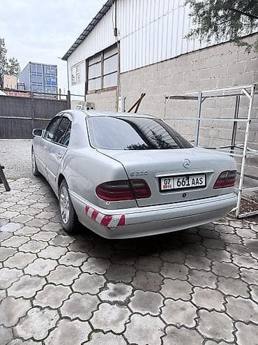 ом 616: Mercedes-Benz E-Class: 2001 г., 2.2 л, Автомат, Дизель, Седан — 5