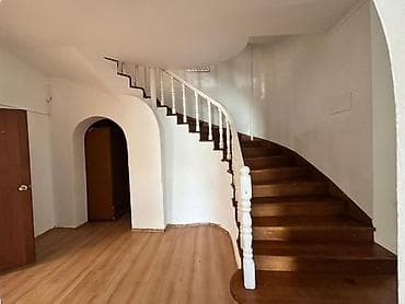 ленинская: Сдается офисное помещение. Подходит под учебный центр, курсы или — 2