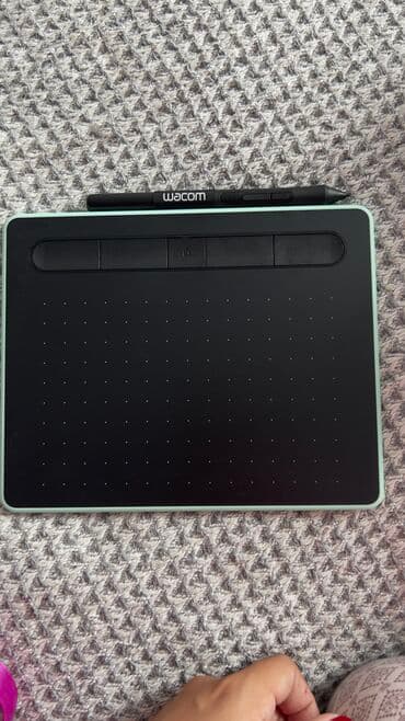графический планшет для рисования с экраном бишкек: Wacom, Новый, Bluetooth, Совместим с Android, Windows, iOS — 5