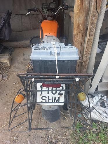 Мотоцикл ИЖ Планета (оранжевый бак и боковые крышки) По вопросам