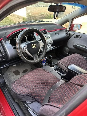 Honda Jazz: 2006 г., 1.4 л, Механика, Бензин, Хэтчбэк — 5