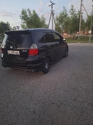 Транспорт: Honda Jazz: 2005 г., 1.3 л, Вариатор, Бензин, Хэтчбэк — 10
