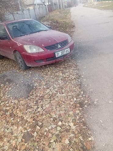 Унаа: Mitsubishi : 2005 г., 1.6 л, Кол менен иштөөчү, Бензин — 1