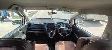 Honda: Honda Stream: 2003 г., 1.7 л, Автомат, Бензин, Минивэн — 5