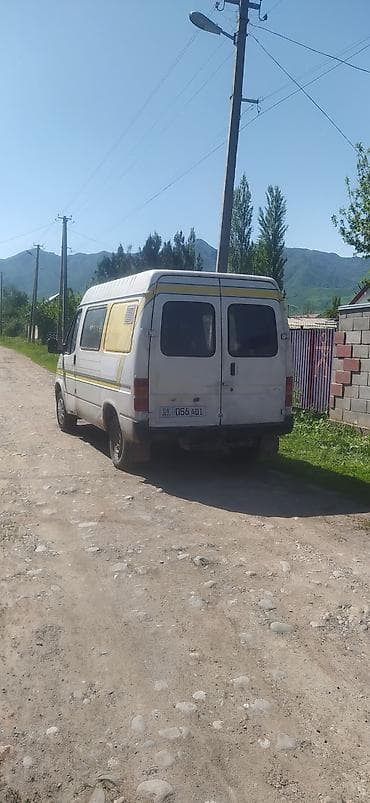 t 25: Ford Transit: 1991 г., 2.5 л, Механика, Дизель, Фургон — 2