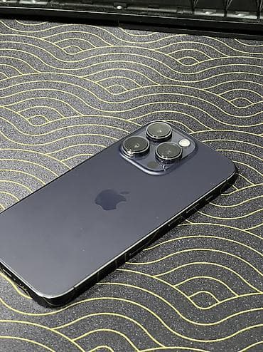 IPhone 14 Pro, Б/у, 256 ГБ, Deep Purple, Чехол, Кабель, Зарядное устройство, 87 %