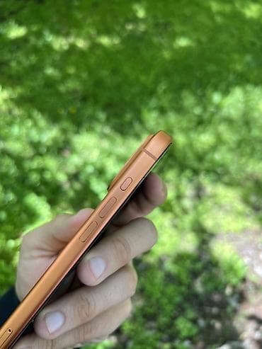 чехол 12pro: Продаю 17 Pro Max |256GB| |🔋100%| 61 цикл |цвет Оранжевый🟠| — 6