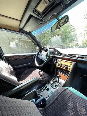 mercedes a class: Mercedes-Benz W124: 1994 г., 3.2 л, Автомат, Бензин, Седан — 2