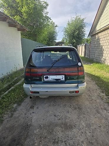 форт мандево: Mitsubishi Chariot: 1997 г., 1.9 л, Автомат, Бензин, Универсал — 4