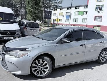 Toyota Camry: 2015 г., 2.5 л, Вариатор, Гибрид, Седан