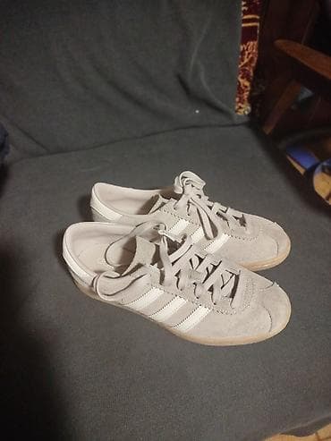 Айымдардын бут кийими: Кеды adidas из замши - Модель: классические низкие кеды с фирменными — 3