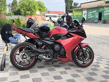 Спортбайк Yamaha, 600 куб. см, Бензин, Взрослый, Б/у at lalafo.kg Спортбайк Yamaha, 600 куб. см, Бензин, Взрослый, Б/у