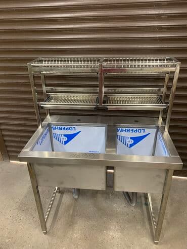 оборудование для общепита: Ванна моечная, мойка, стол из нержавейки, стол нейтральный, стеллажи — 15