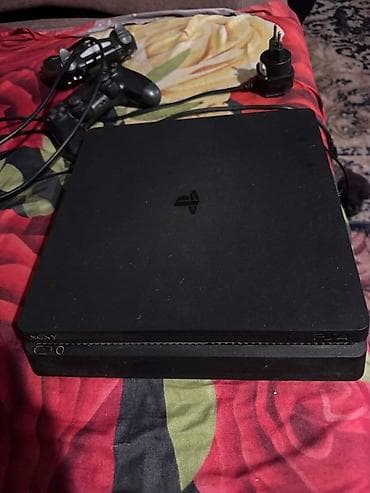Игровая консоль Sony PlayStation 4 Slim (PS4) один Джостик не кнопки