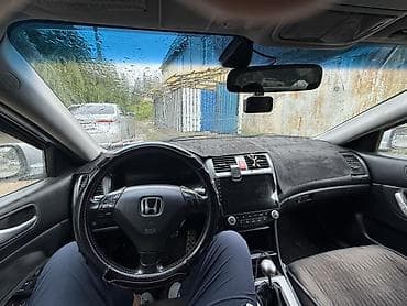 Продажа авто: Honda Accord: 2003 г., 2.4 л, Механика, Бензин, Седан — 4
