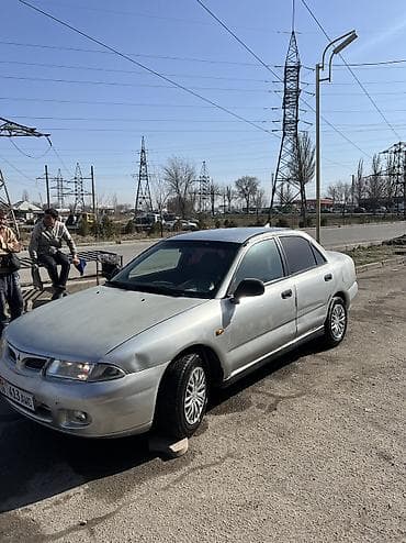 e53 4 8: Mitsubishi Carisma: 1998 г., 1.6 л, Механика, Бензин, Седан — 4