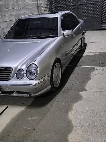 2 8: Mercedes-Benz E-класс AMG: 2000 г., 3.2 л, Автомат, Бензин, Седан — 3