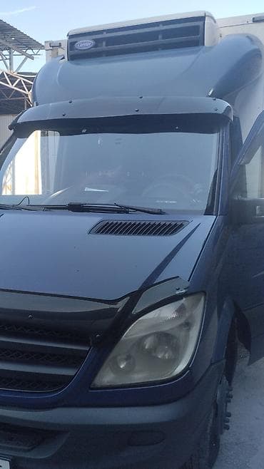 black ice: Рефрижераторный фургон на базе микроавтобуса с холодильной установкой — 1