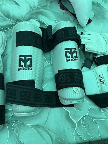 Спорт и хобби: Комплект экипировки для тхэквондо MOOTO (Korea) Состав: - Накладки на — 2