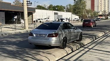 аи 95: Mercedes-Benz E-Class: 2011 г., 3.5 л, Типтроник, Бензин, Седан — 2