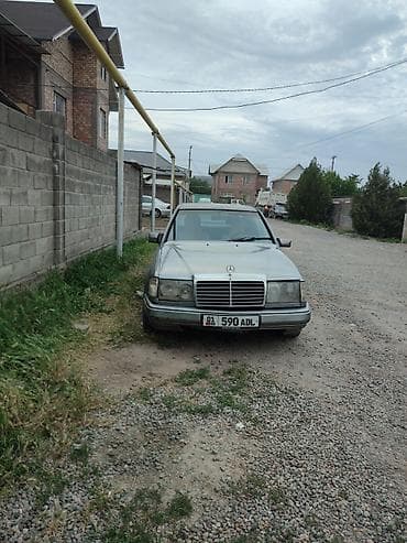панель 124 мерс: Mercedes-Benz W124: 1988 г., 2.3 л, Механика, Бензин, Седан — 2