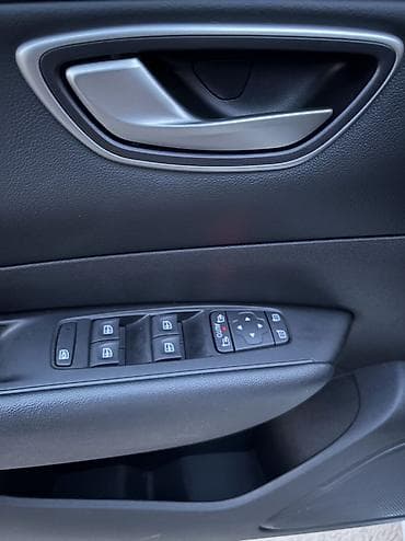 6d mark 2: Renault SM6: 2019 г., 2 л, Робот, Бензин, Седан — 5