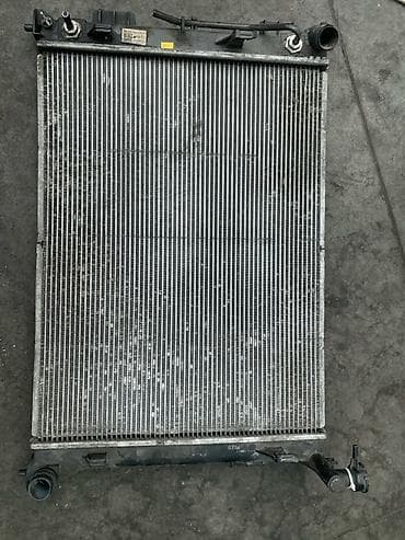 suzuki samurai: Основной радиатор Hyundai Sonata LF 2 2016 (б/у) ДВИГАТЕЛЬ / АКПП - в — 1