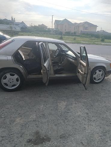 мерседес 190 amg: Mercedes-Benz 190: 1991 г., 2.3 л, Автомат, Бензин, Седан — 3