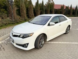 субару импреза 2009: Toyota Camry: 2012 г., 2.5 л, Автомат, Бензин, Седан — 1