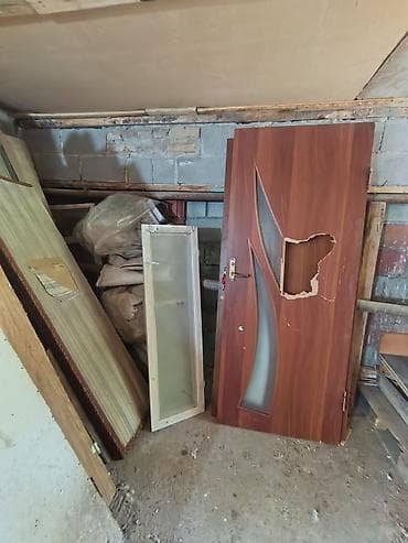саната двер: Продаю двери,цена договорная — 1
