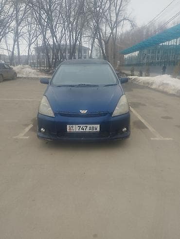 Toyota WISH: 2003 г., 1.8 л, Автомат, Бензин, Универсал
