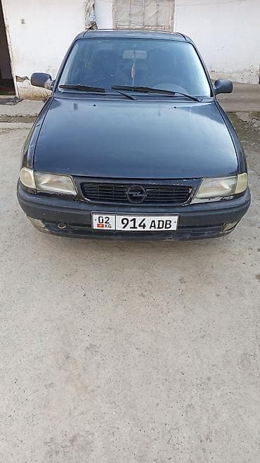 changan eado plus: Opel Astra: 1993 г., Седан — 1