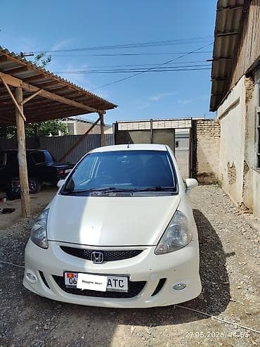 хонда истеп 1: Honda Fit: 2002 г., Вариатор, Бензин, Хетчбек — 1