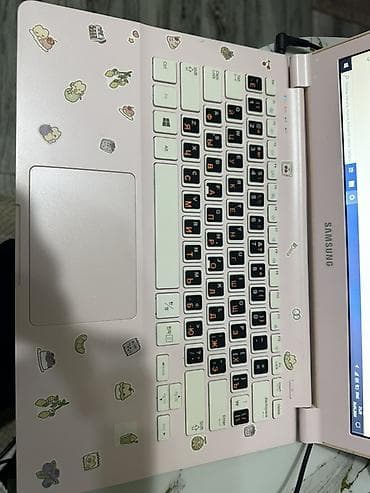 surface pro: Нетбук Samsung светло розовый - Экран: компактный (диагональ — 2