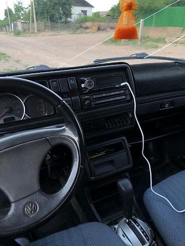 вело очки: Volkswagen Golf: 1990 г., 1.5 л, Автомат, Бензин, Хэтчбэк — 5