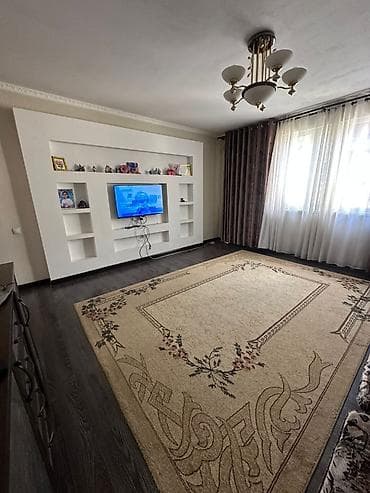 дома с большим участком: Продаётся дом с благоустроенным двором. Характеристики и особенности — 10