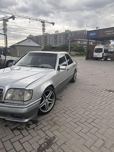 e500 124: Mercedes-Benz W124: 1993 г., 3.2 л, Бензин, Седан — 4