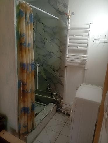 баня с домом на сутки: 40 м², 1 комната, Забор, огорожен — 9