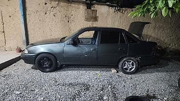 Колеса в сборе 175 / 60 / R 16, Зима, Б/у, Комплект, Легковые, Железные, отверстий - 4