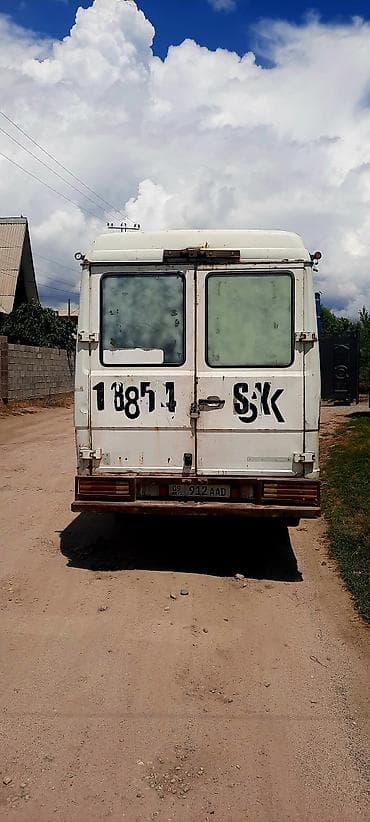 Mercedes-Benz Vario: 2001 г., 4.3 л, Механика, Дизель, Бус — 7