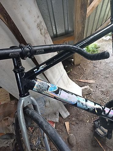 кышкы дөңгөлөк: .Рама плохом состоянии (Правая сторона надпись стёрта левом тож — 3