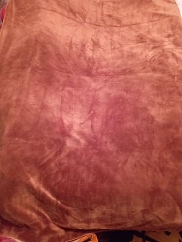 одеялы: Плед, Б/у, Двусторонний — 1