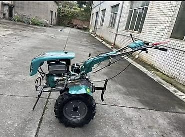 опрыскиватель садовый бензиновый: Мотоблок бензиновый, колесный бирюзового цвета — 4