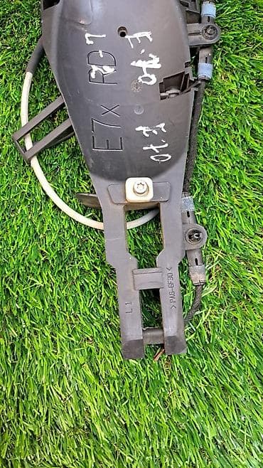 elave is: Блок ручки е70 задний левый Состояние отличное В отличном — 3