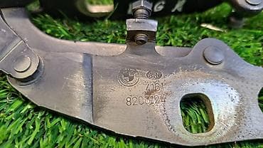 bew e34: Петля капота R Е46 8 200 124 Год 2004 В отличном состоянии, очень — 4