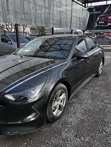 daewoo cobalt: Hyundai Sonata: 2022 г., Седан — 3
