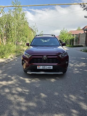 Toyota RAV4: 2020 г., 2.5 л, Автомат, Бензин, Кроссовер
