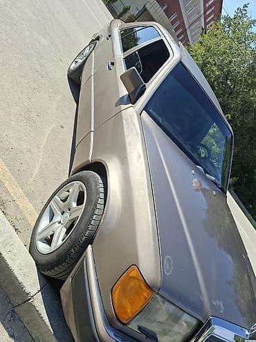 lexus altezza: Mercedes-Benz W124: 1991 г., 2.3 л, Механика, Бензин, Седан — 8
