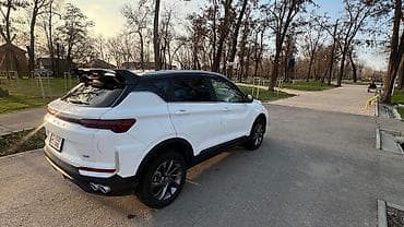 Geely: Geely Coolray: 2025 г., 1.5 л, Робот, Бензин, Кроссовер — 6